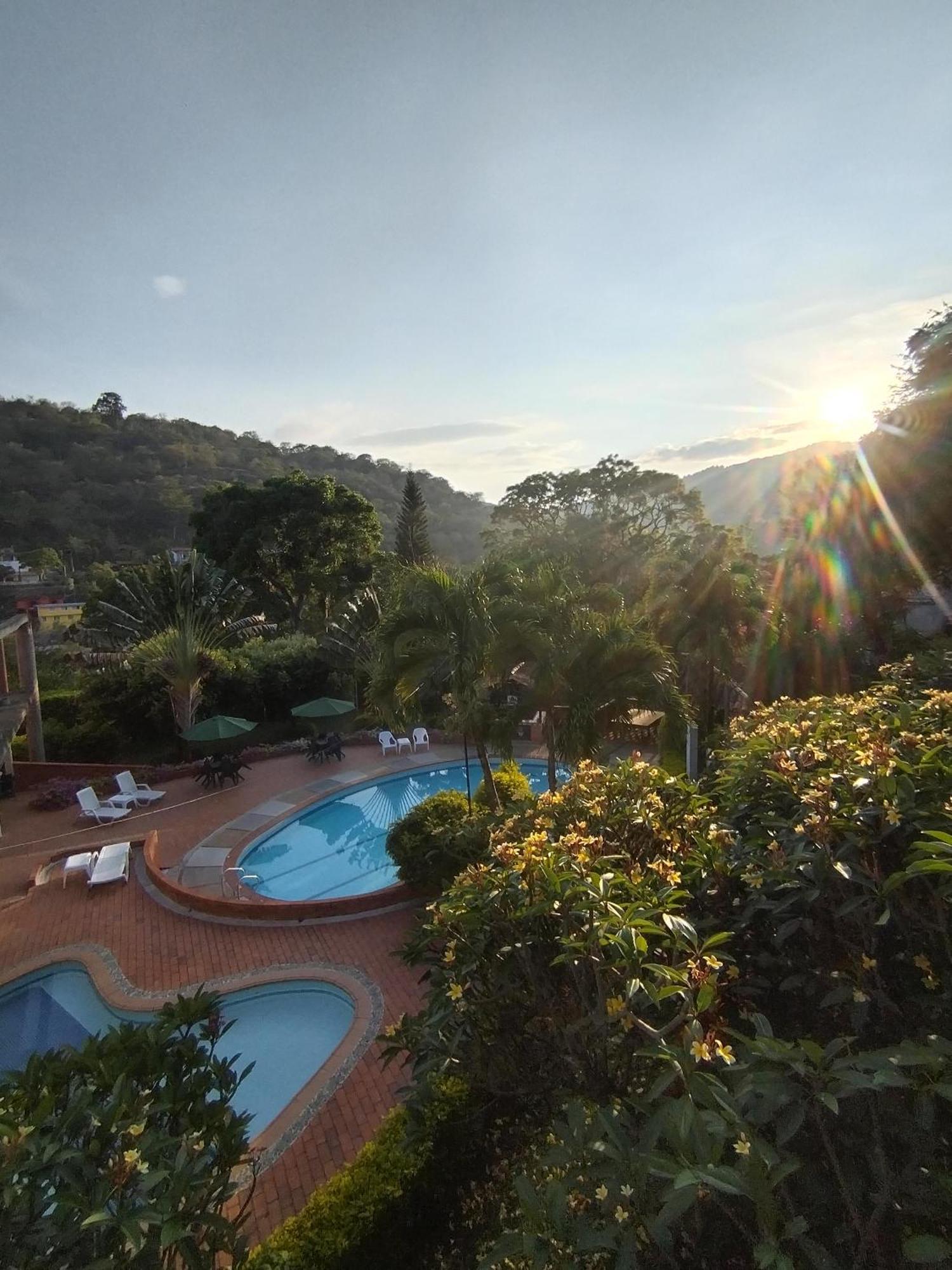 Hotel Campestre Casona Del Camino Real San Gil